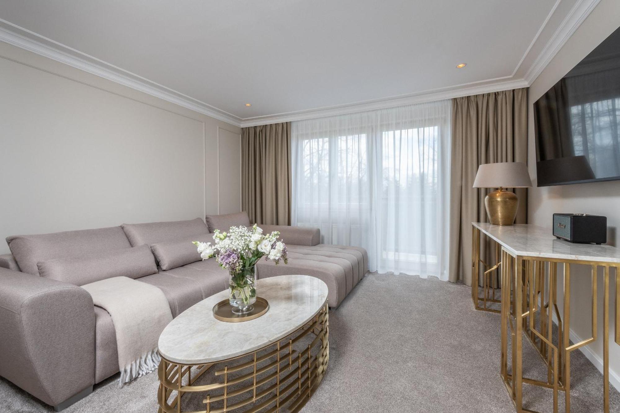 Mamma'S Boutique Hotel 波杰布拉迪 外观 照片